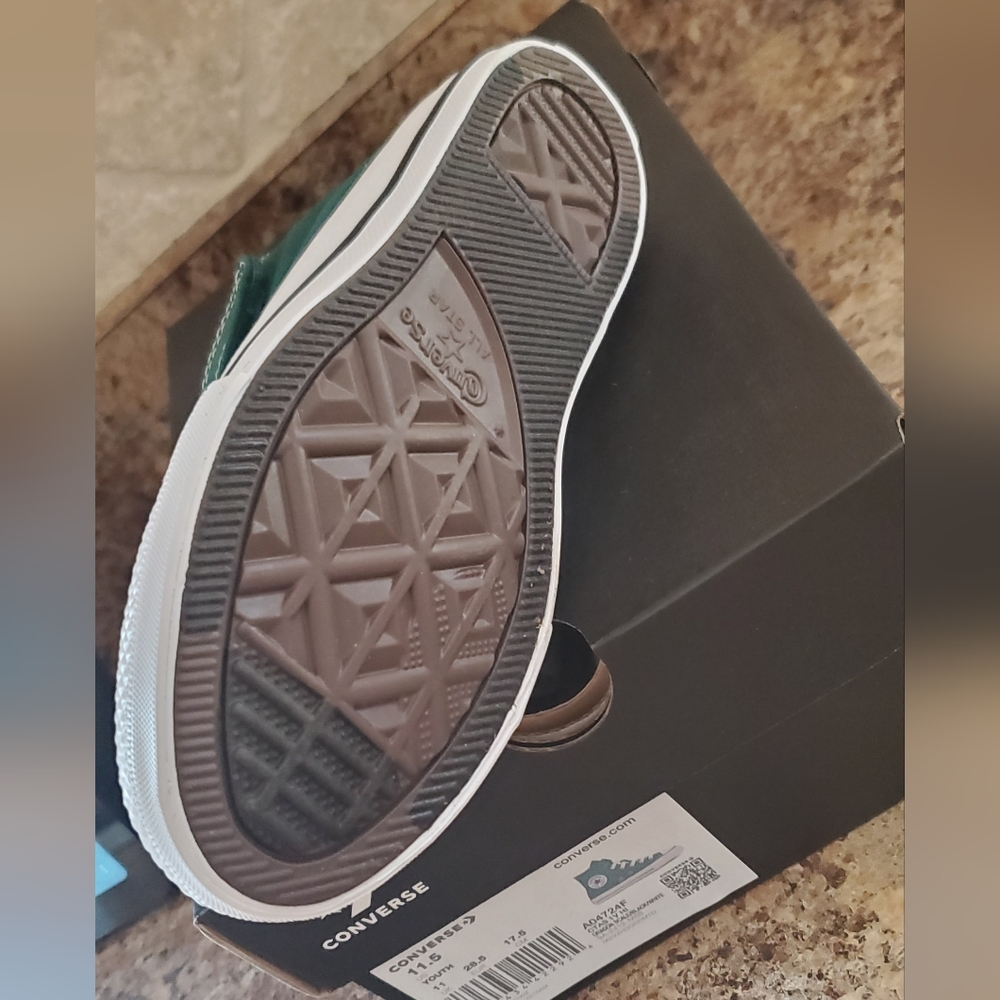 Converse Green High-Top Sneakers - Picture 3 of 4